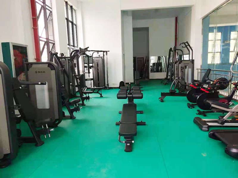 部队体能训练器材-广西谈求吧体育健身器材有限公司